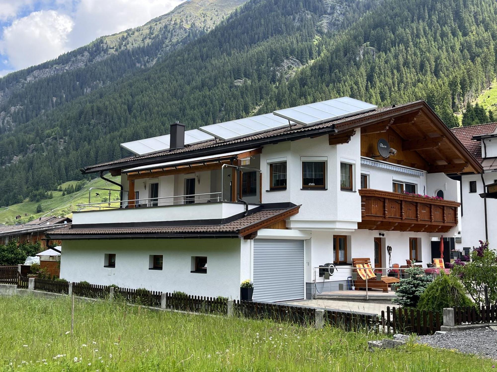 Apartment Familie Thomas Und Angelika Melmer ザンクト・レオンハルト・イム・ピッツタール エクステリア 写真
