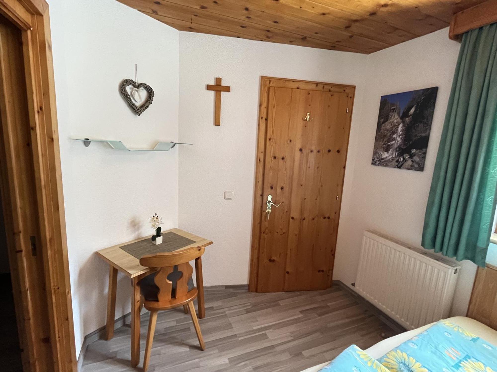 Apartment Familie Thomas Und Angelika Melmer ザンクト・レオンハルト・イム・ピッツタール エクステリア 写真